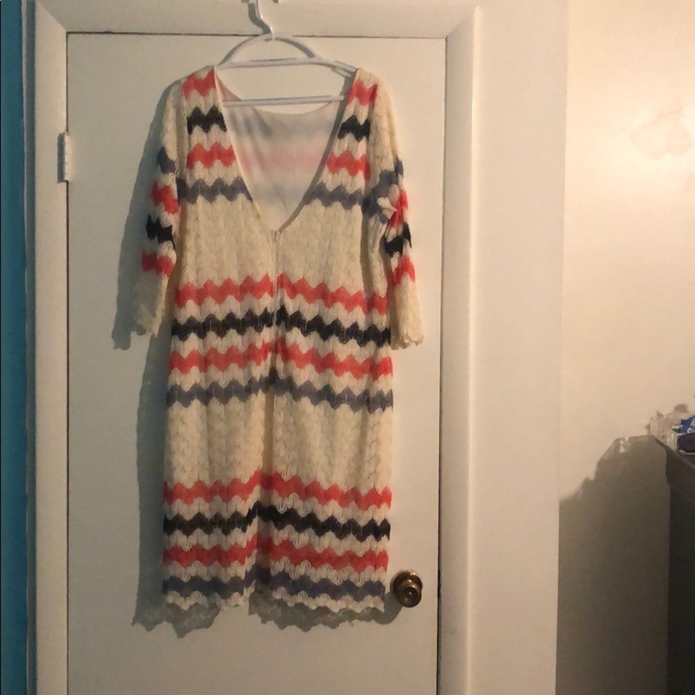 Dress - Picture 2 of 2